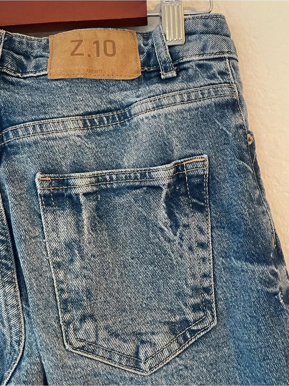 Zara Wide-Leg High-Rise Jeans in Medium Blue Wash
